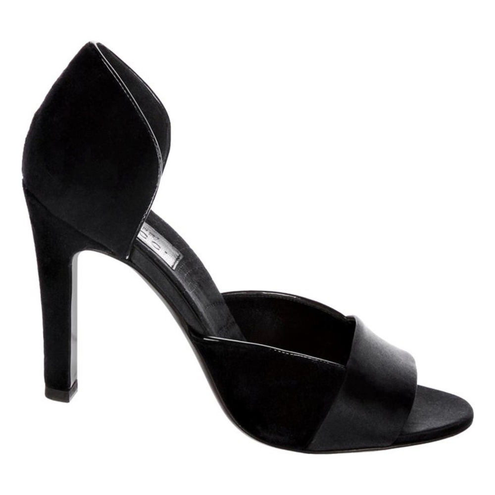 EUC Gucci satin velvet heels